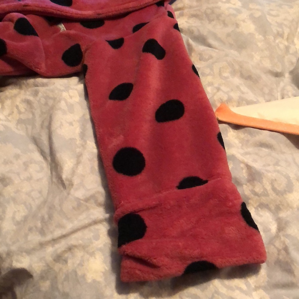 PINK Robe - Picture 4 of 5